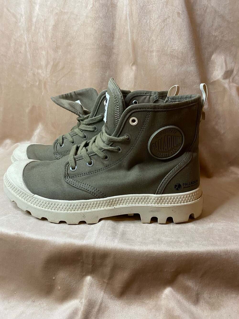 Palladium Pampa Hi Organic Zip Boots Olive Green Size US M 7 / W 8.5